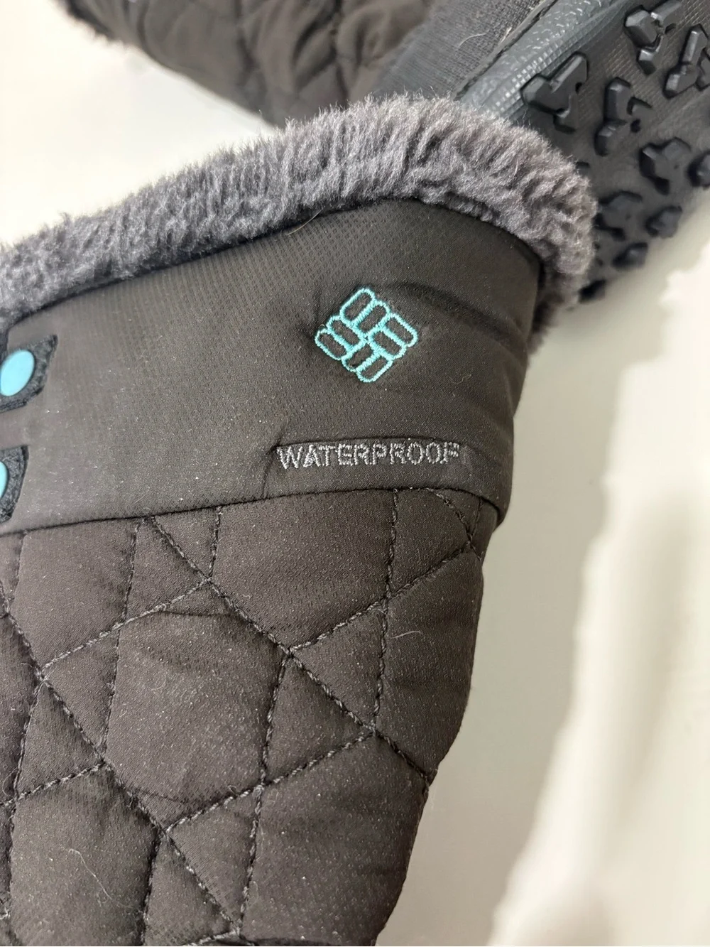 Columbia Sportswear Company omni heat